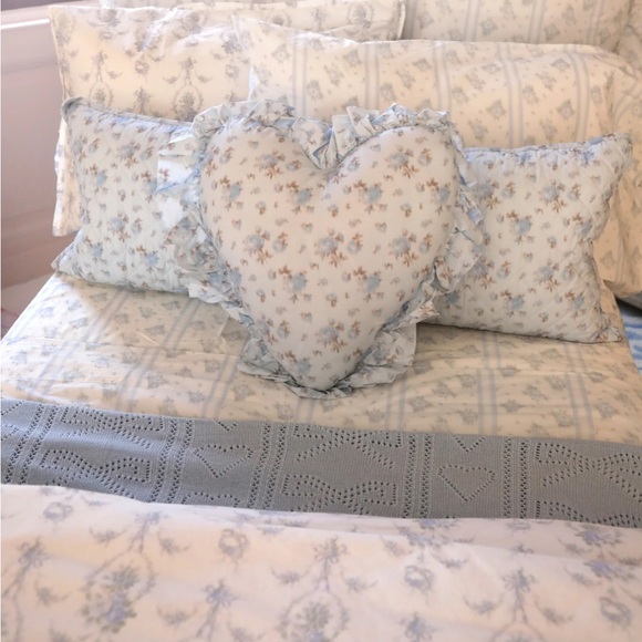 LoveShackFancy LSF Full / Queen Duvet Cover 2 Pillow Shams Blue - Picture 5 of 5